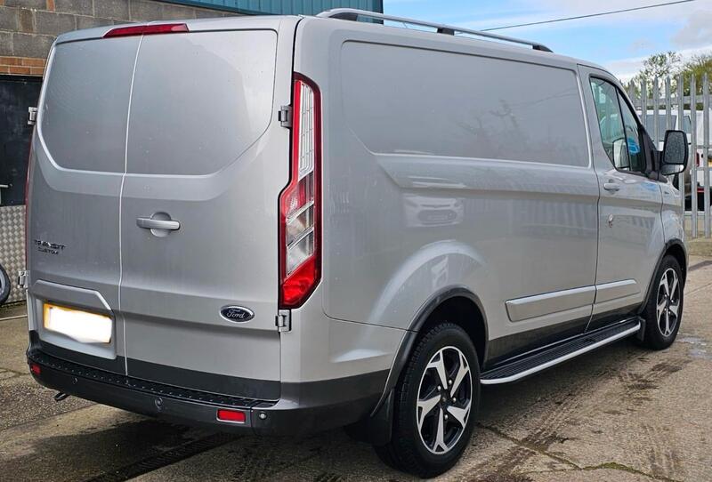 FORD TRANSIT CUSTOM