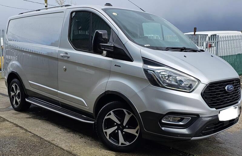 FORD TRANSIT CUSTOM