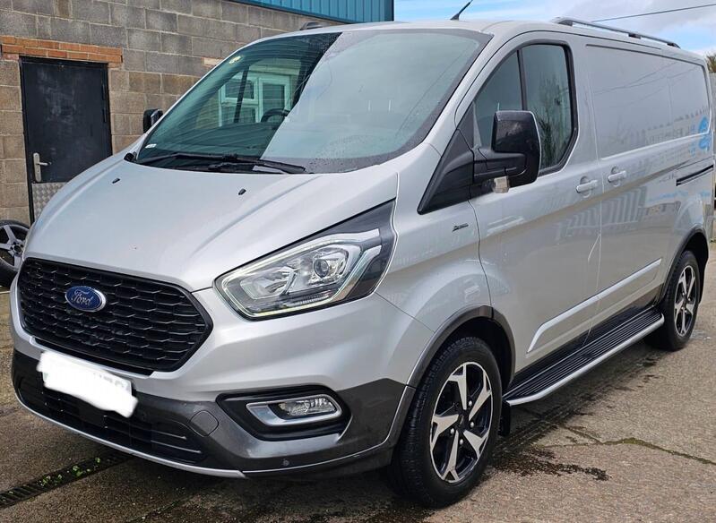 FORD TRANSIT CUSTOM