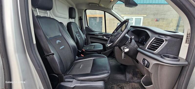 FORD TRANSIT CUSTOM