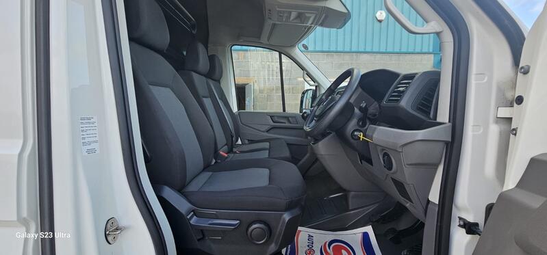 VOLKSWAGEN CRAFTER