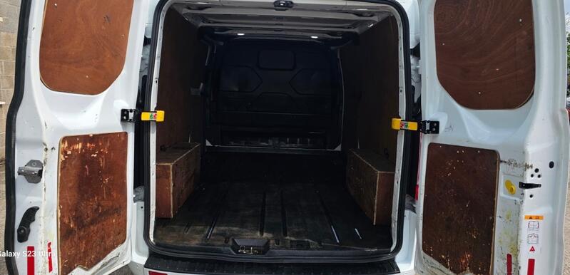 FORD TRANSIT CUSTOM