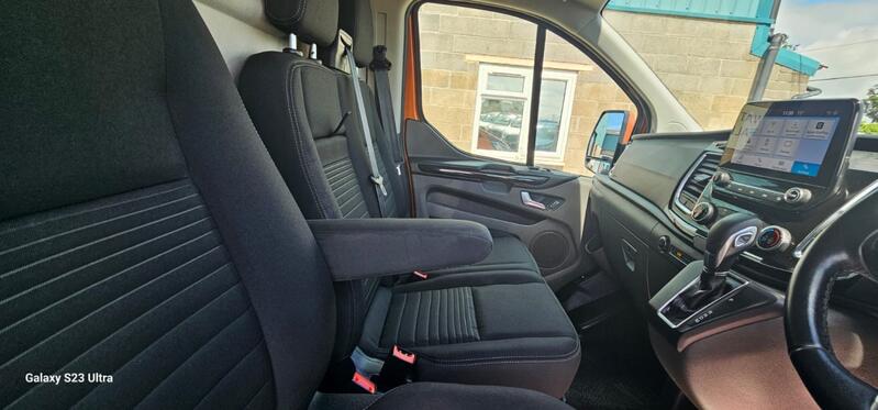 FORD TRANSIT CUSTOM
