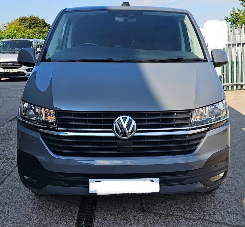 VOLKSWAGEN TRANSPORTER