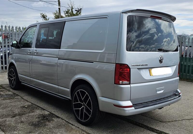 VOLKSWAGEN TRANSPORTER
