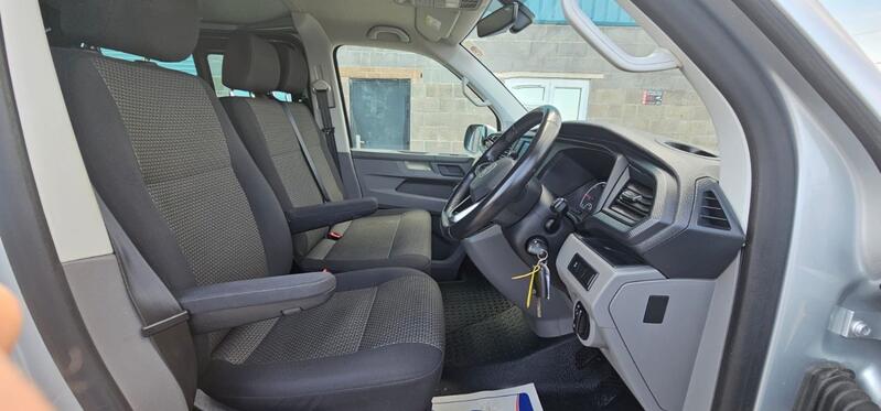 VOLKSWAGEN TRANSPORTER