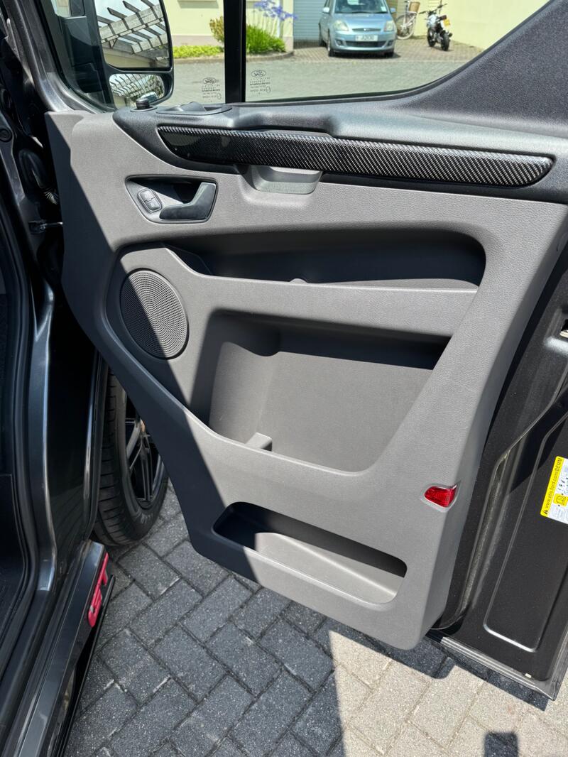 FORD TRANSIT CUSTOM