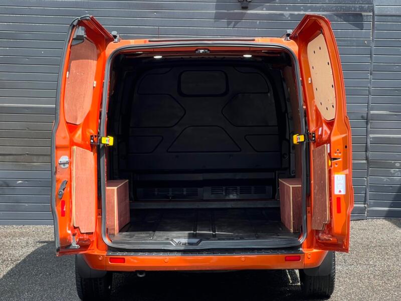 FORD TRANSIT CUSTOM