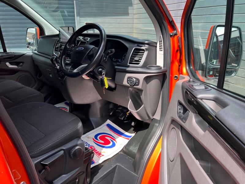 FORD TRANSIT CUSTOM