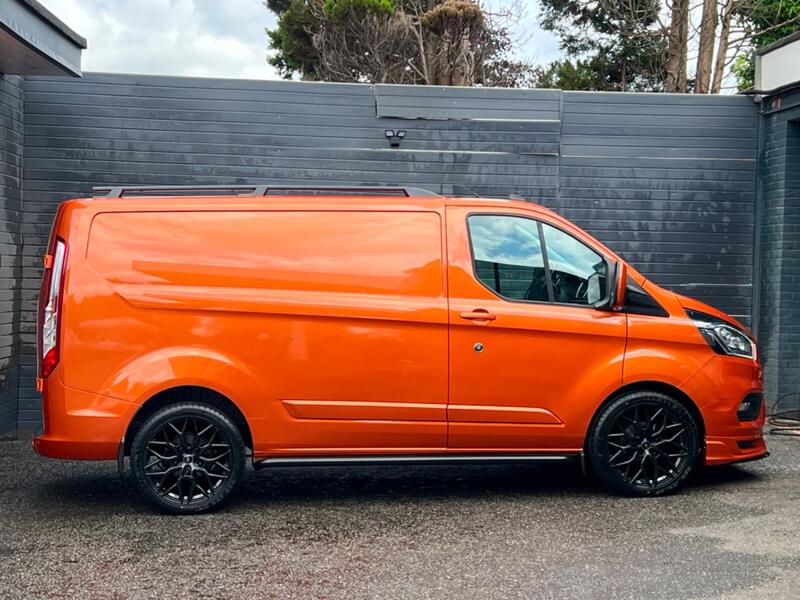 FORD TRANSIT CUSTOM