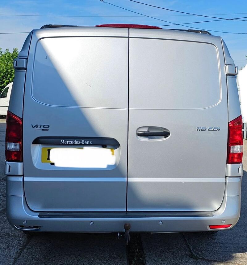 MERCEDES-BENZ VITO