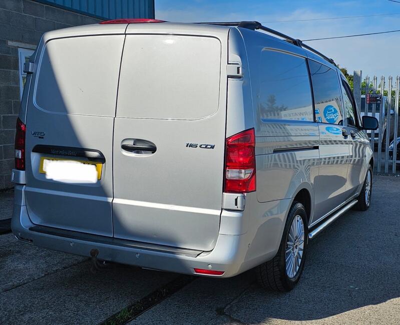 MERCEDES-BENZ VITO