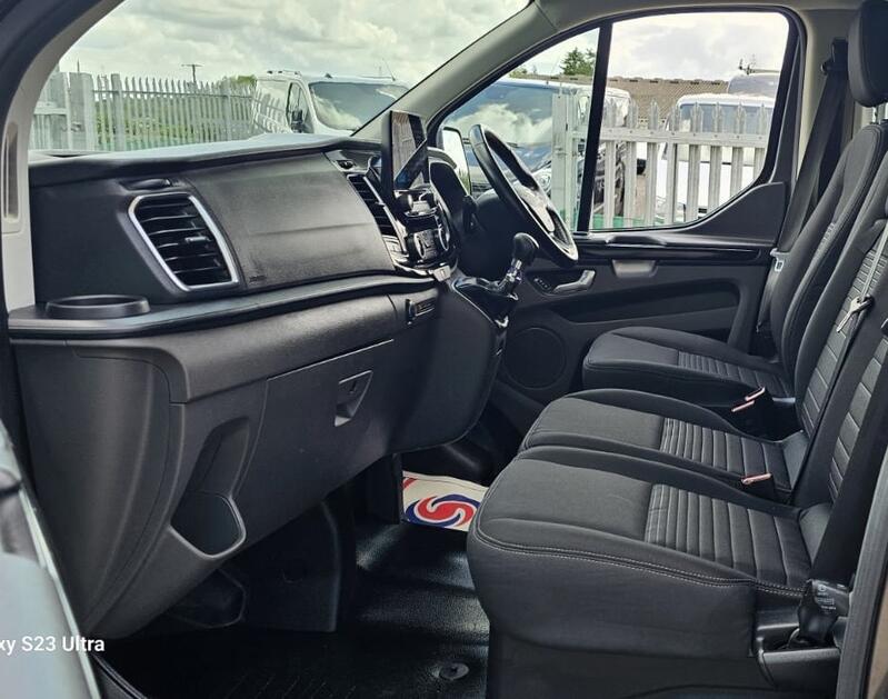 FORD TRANSIT CUSTOM