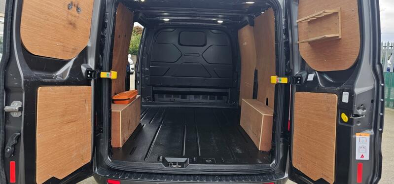 FORD TRANSIT CUSTOM