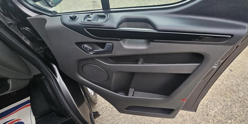 FORD TRANSIT CUSTOM