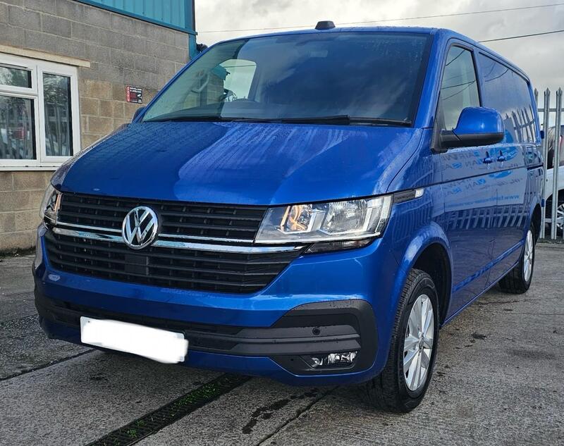 VOLKSWAGEN TRANSPORTER