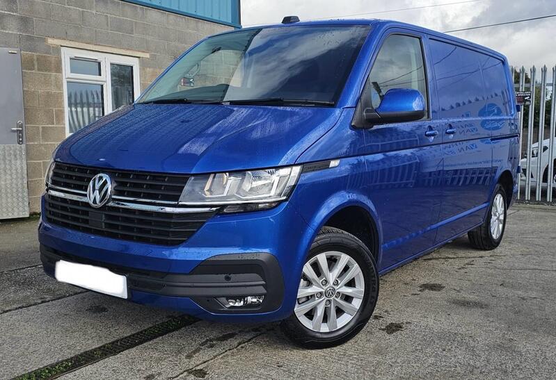 VOLKSWAGEN TRANSPORTER