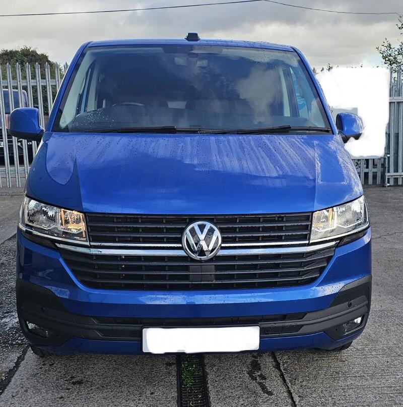 VOLKSWAGEN TRANSPORTER