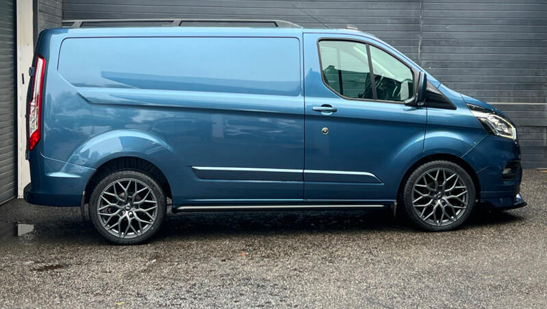 FORD TRANSIT CUSTOM