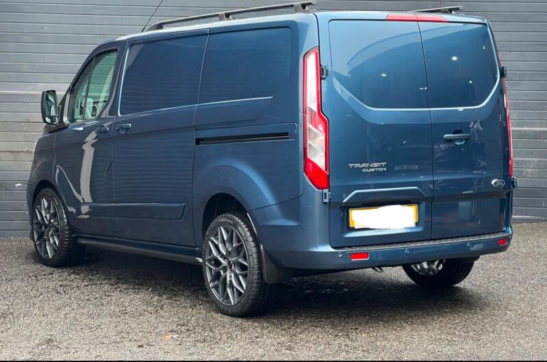 FORD TRANSIT CUSTOM