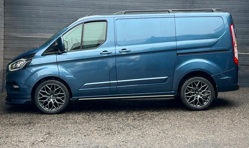 FORD TRANSIT CUSTOM