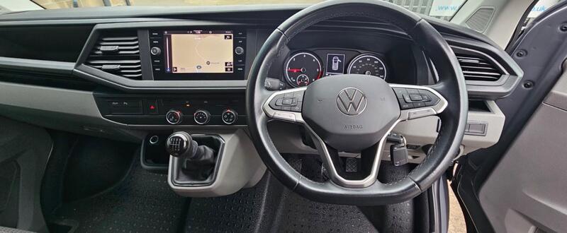 VOLKSWAGEN TRANSPORTER