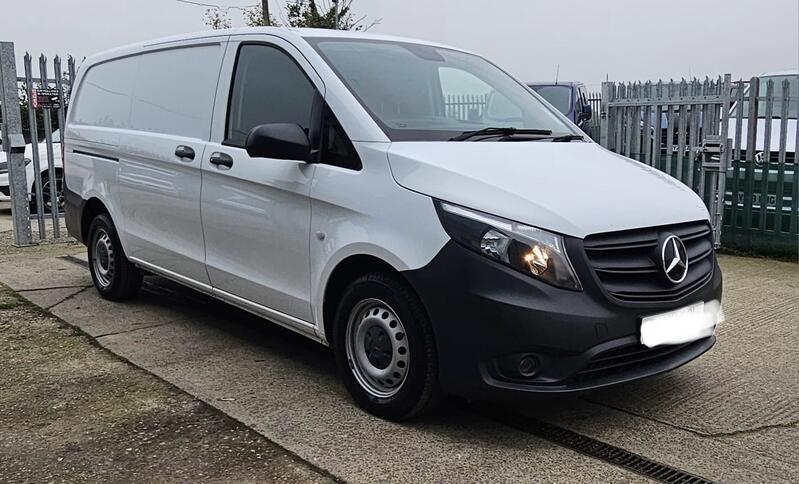 MERCEDES-BENZ VITO
