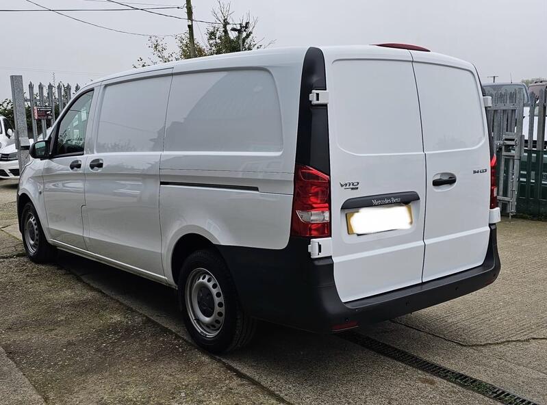 MERCEDES-BENZ VITO