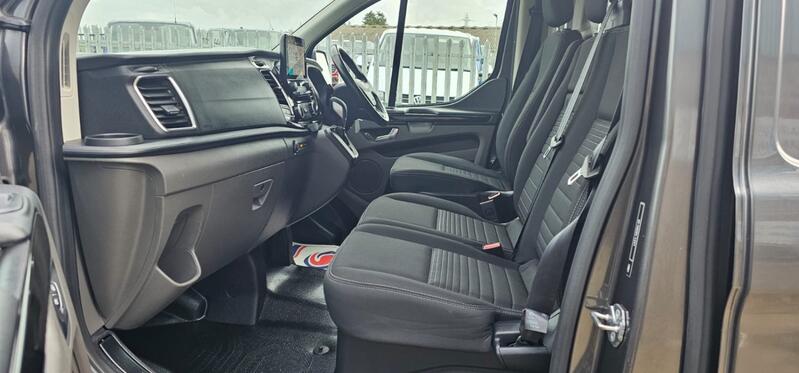 FORD TRANSIT CUSTOM
