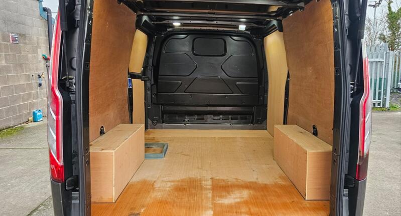 FORD TRANSIT CUSTOM
