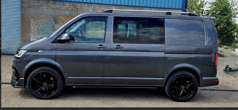 VOLKSWAGEN TRANSPORTER