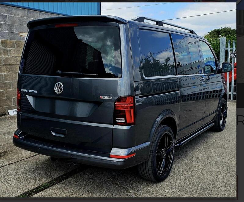 VOLKSWAGEN TRANSPORTER