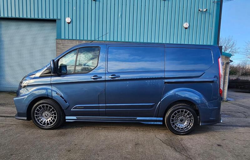 FORD TRANSIT CUSTOM