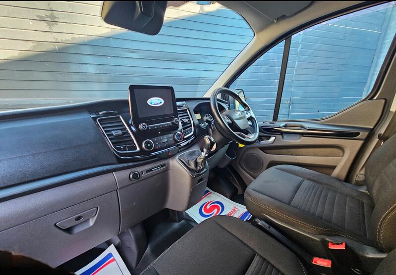 FORD TRANSIT CUSTOM