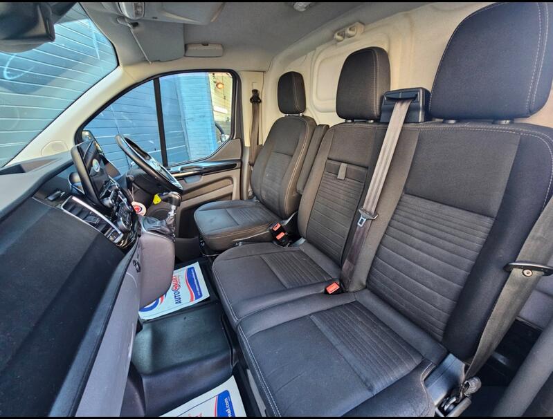 FORD TRANSIT CUSTOM