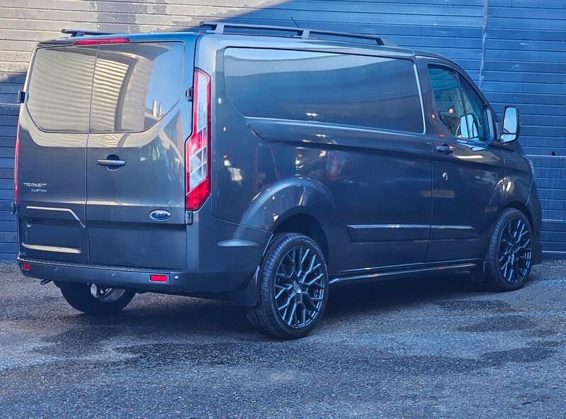 FORD TRANSIT CUSTOM