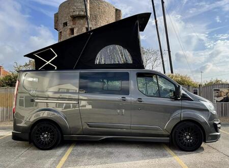 FORD TRANSIT CUSTOM 2.0 TDCi 290 MS-RT Special Edition Crew Limited