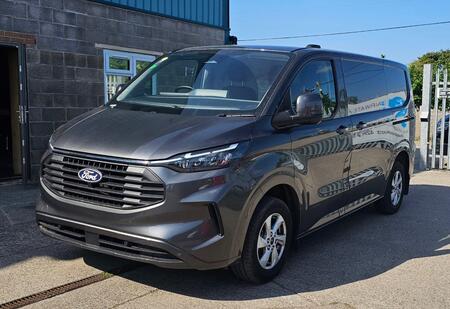 FORD TRANSIT CUSTOM 2.0 Transit Custom Limited Van 300 L1 2.0L EcoBlue 136PS FWD 6 Speed Manual