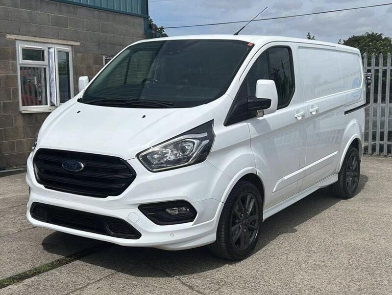 FORD TRANSIT CUSTOM 2.0 Transit Custom Sport Van 290 L1 2.0L EcoBlue 185PS FWD 6 Speed Manual
