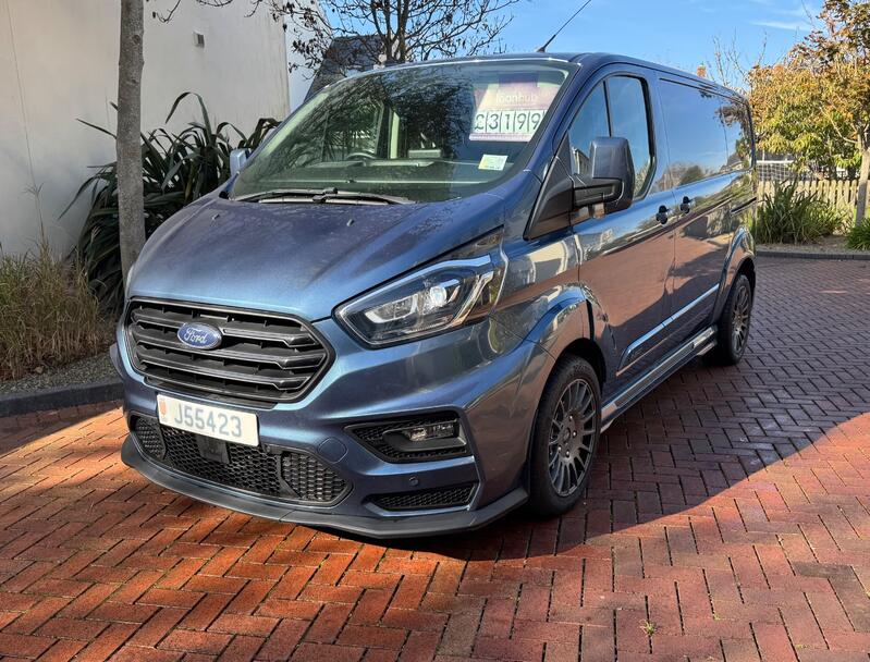 FORD TRANSIT CUSTOM 2.0 Transit Custom MS-RT Limited Van 320 L1 2.0L EcoBlue 185PS FWD 6 Speed Manual